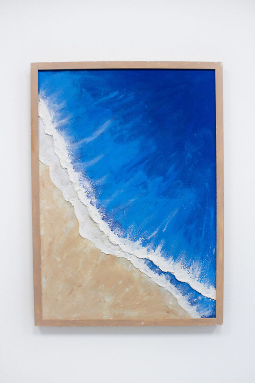 Struktuurne akrüülmaal lõuendpapil "Sandy Beach". Kujutatud sinist vett, pruuni liivaranda ja ühte valget vahust veeriba.